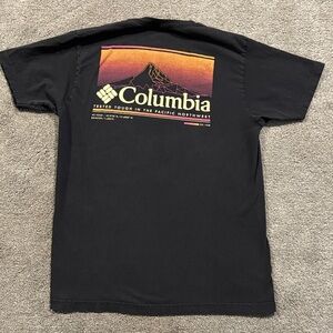 Columbia Black Mountain Graphic Tee